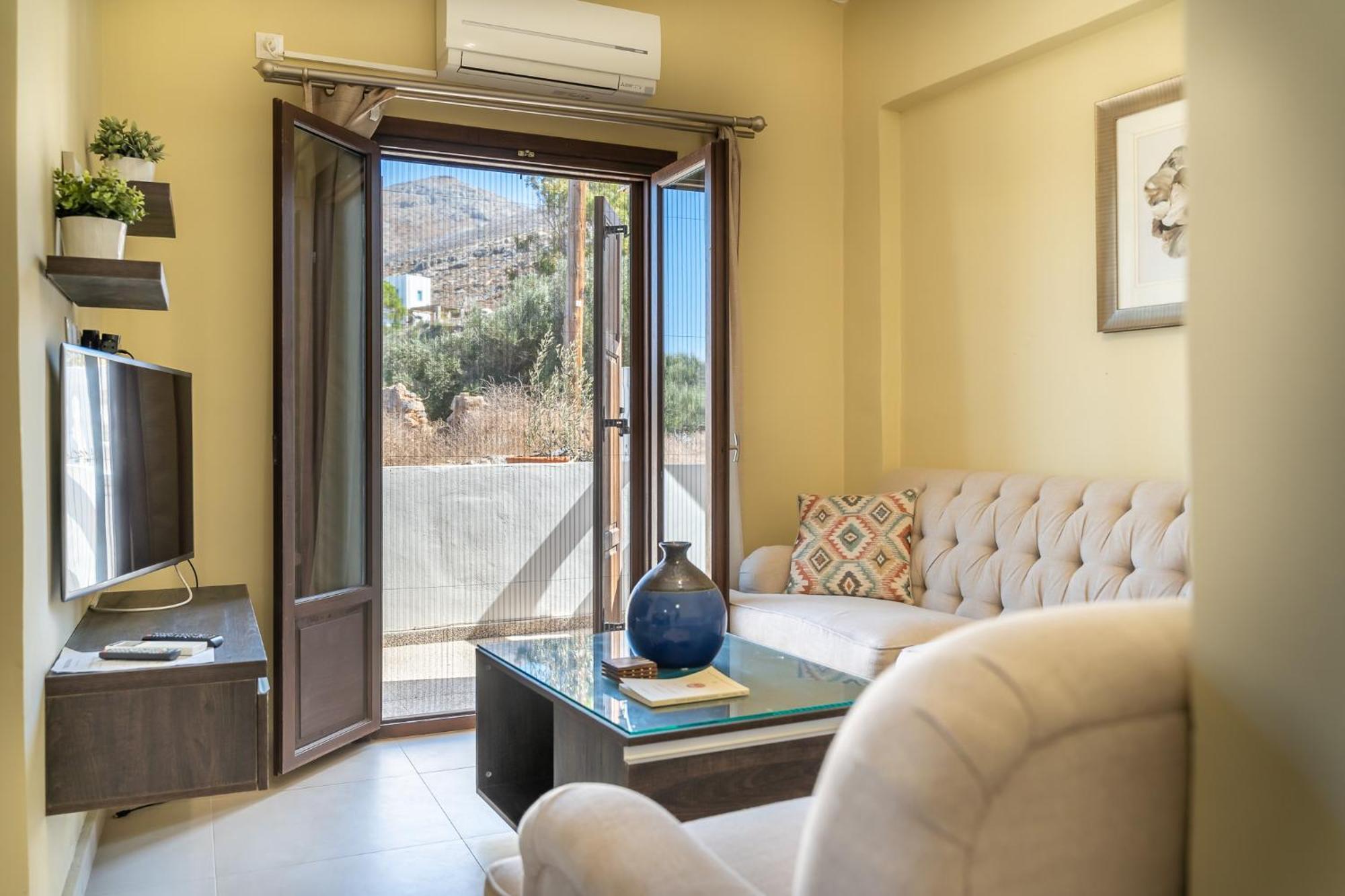 Theoxenia Kasos Luxury Apartments Παναγιά Εξωτερικό φωτογραφία